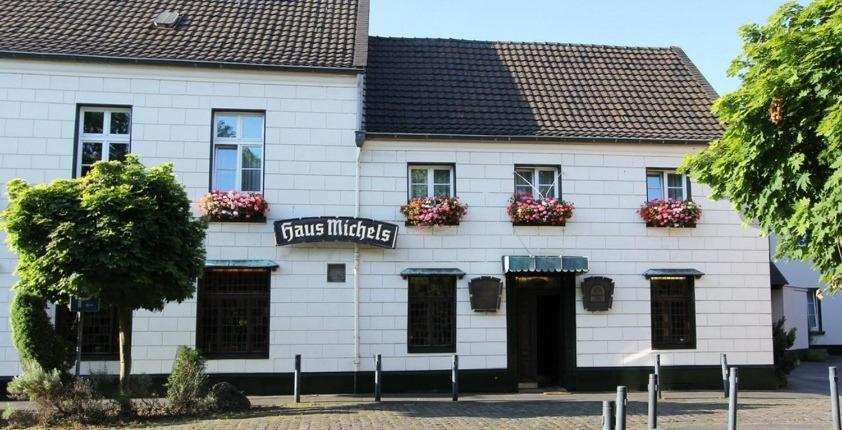 Landhaus Michels Garni Kaarst Exterior foto